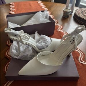 Qiy White Women's Heels